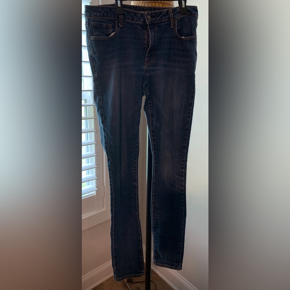 Old Navy mid rise Rockstar jeans size 12 Tall J11